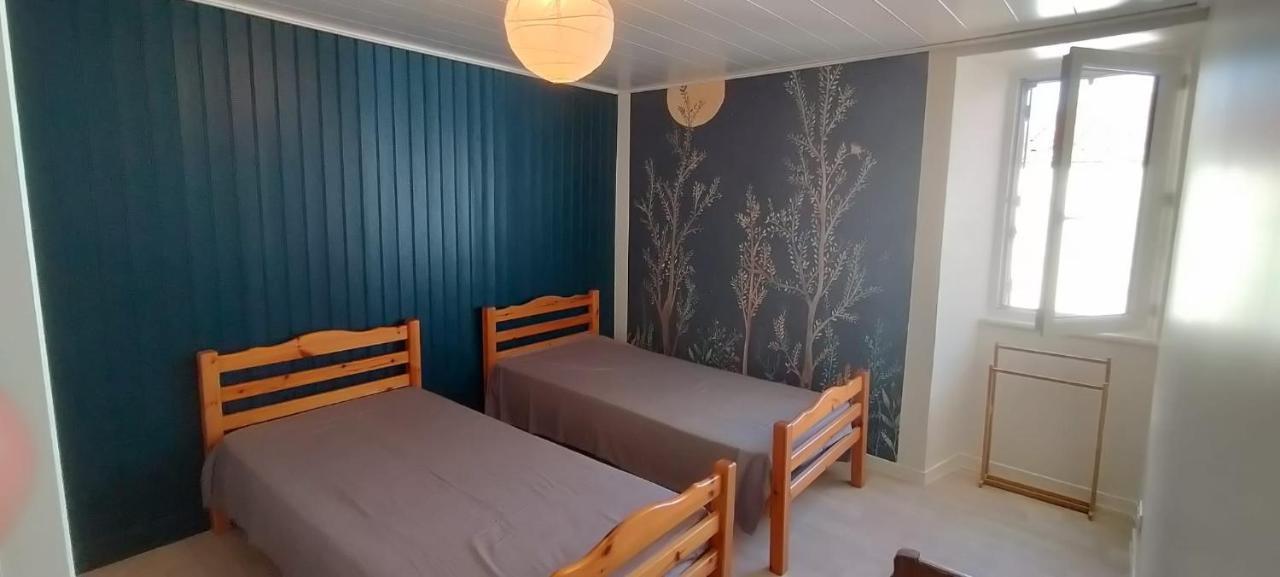 Maison De Pecheur Renovee Avec Cour Proche Du Port 莱萨布勒-多洛讷 外观 照片